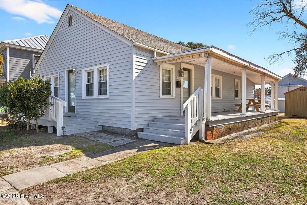 1407 Arendell Street, Morehead City