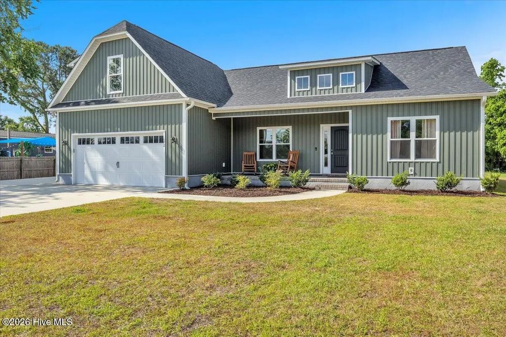 172 Lea Drive, Hampstead