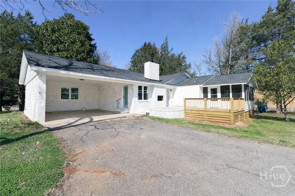 100 Williamsburg Lane, Athens