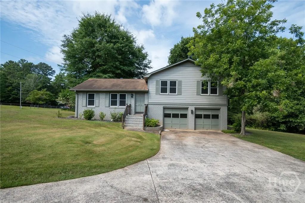 1030 Carriage Hill Road, Watkinsville