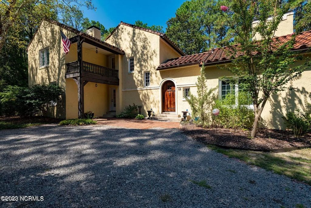 290 Becky Branch Road, Southern Pines