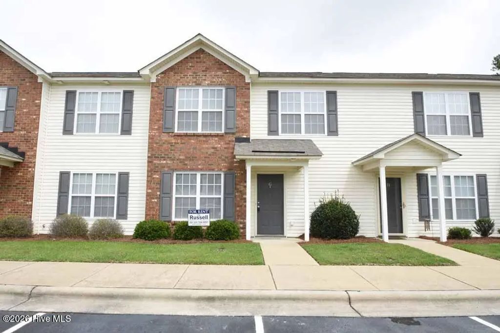 4247 Dudleys Grant Drive G, Winterville