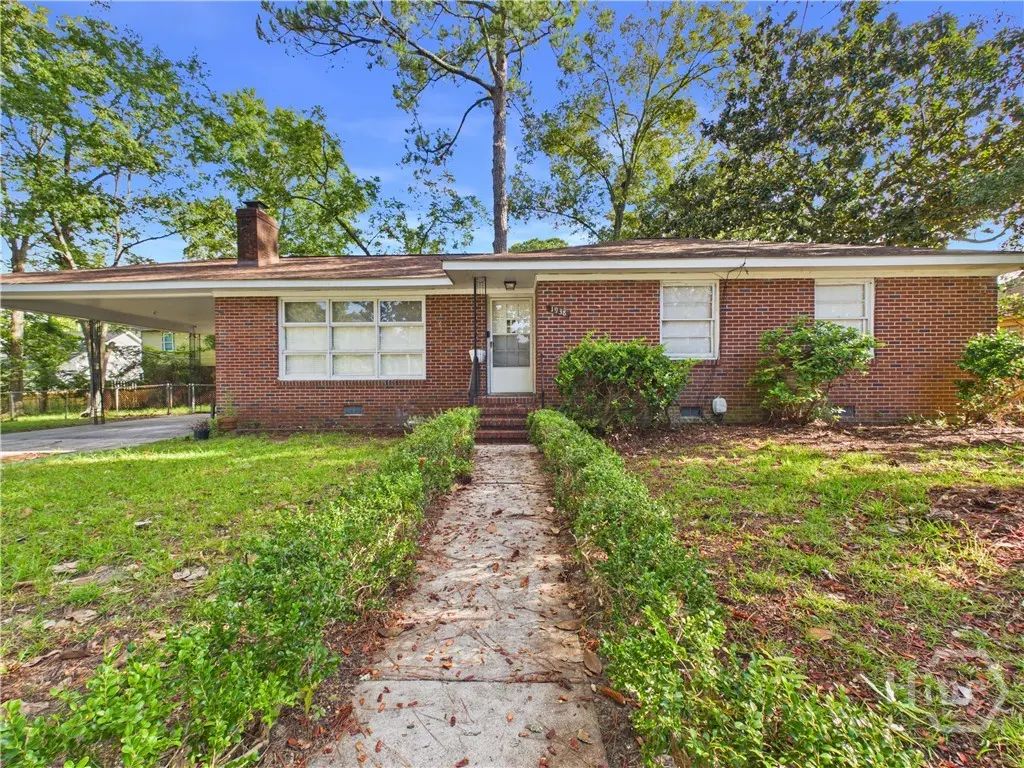 1938 Mitchell Street, Savannah