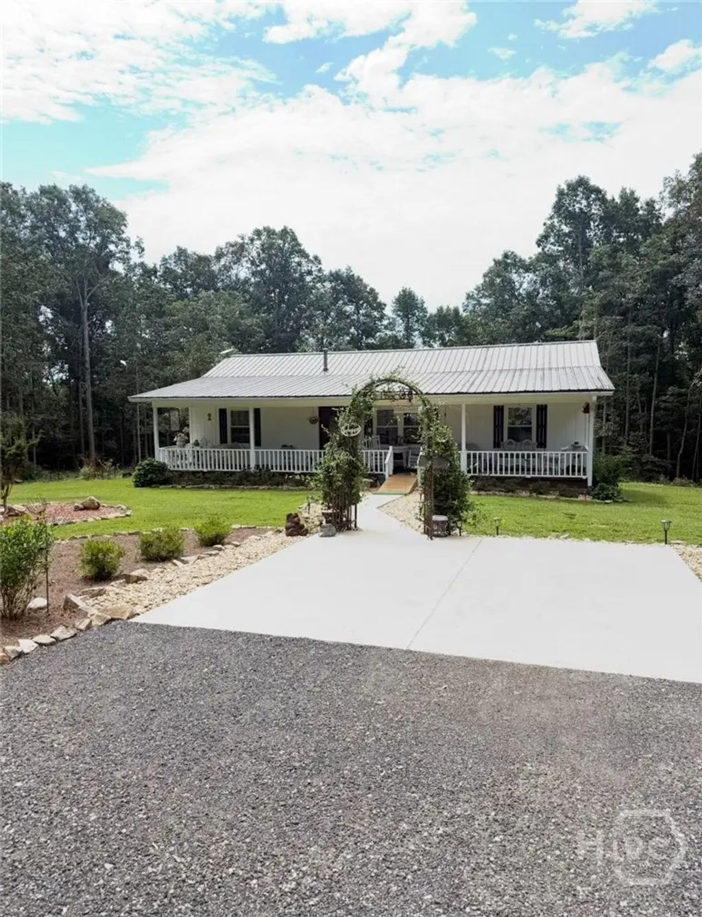 2014 Athens Road, Royston