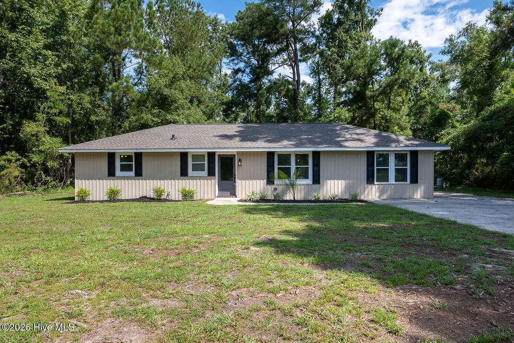 1564 Herndon Road, Waynesboro