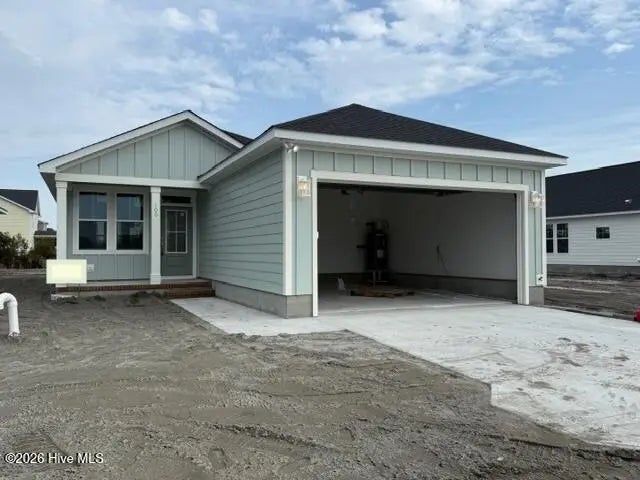 105 Golden Finch Drive, Beaufort