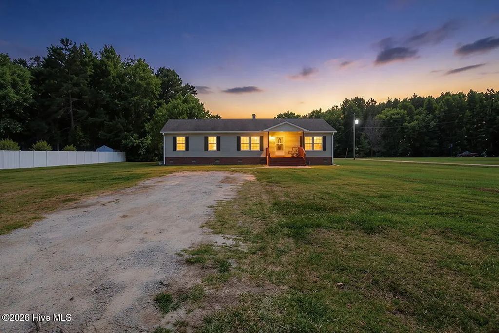 105 Holley Grove Road, Edenton
