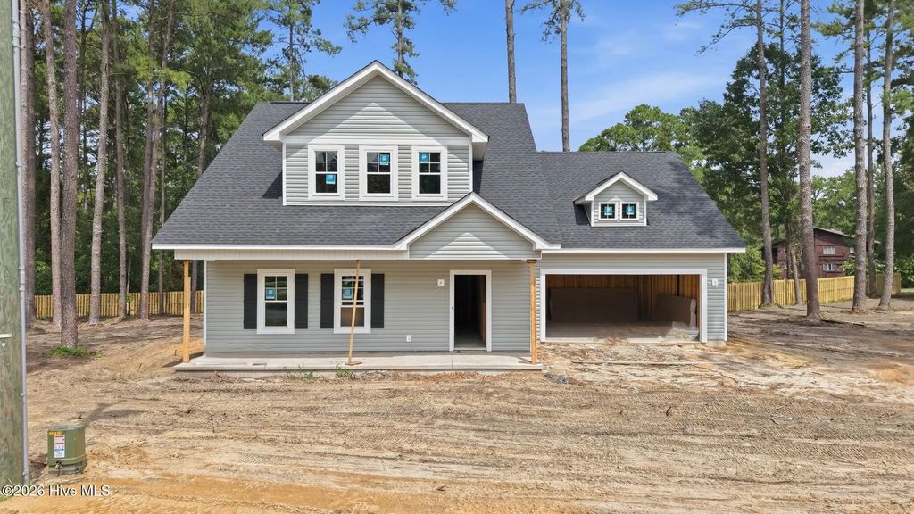 442 Hyland Hills Road, Southern Pines