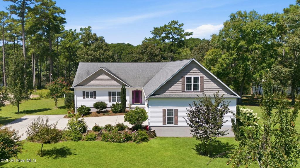 2774 Browns Creek Road, Merritt