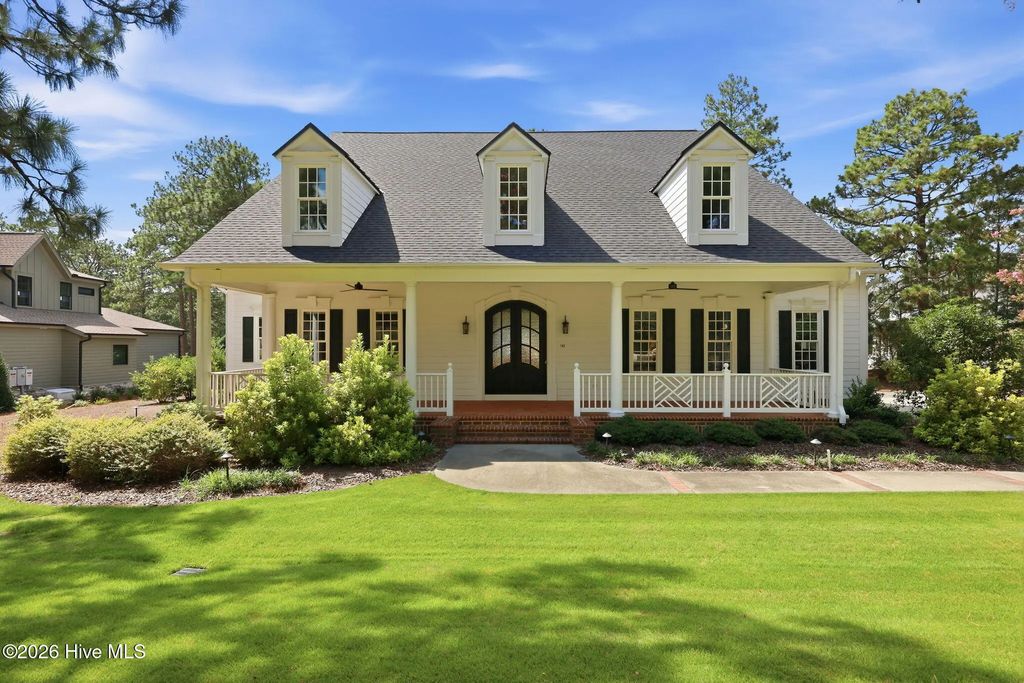 102 Chesterfield Drive, Pinehurst