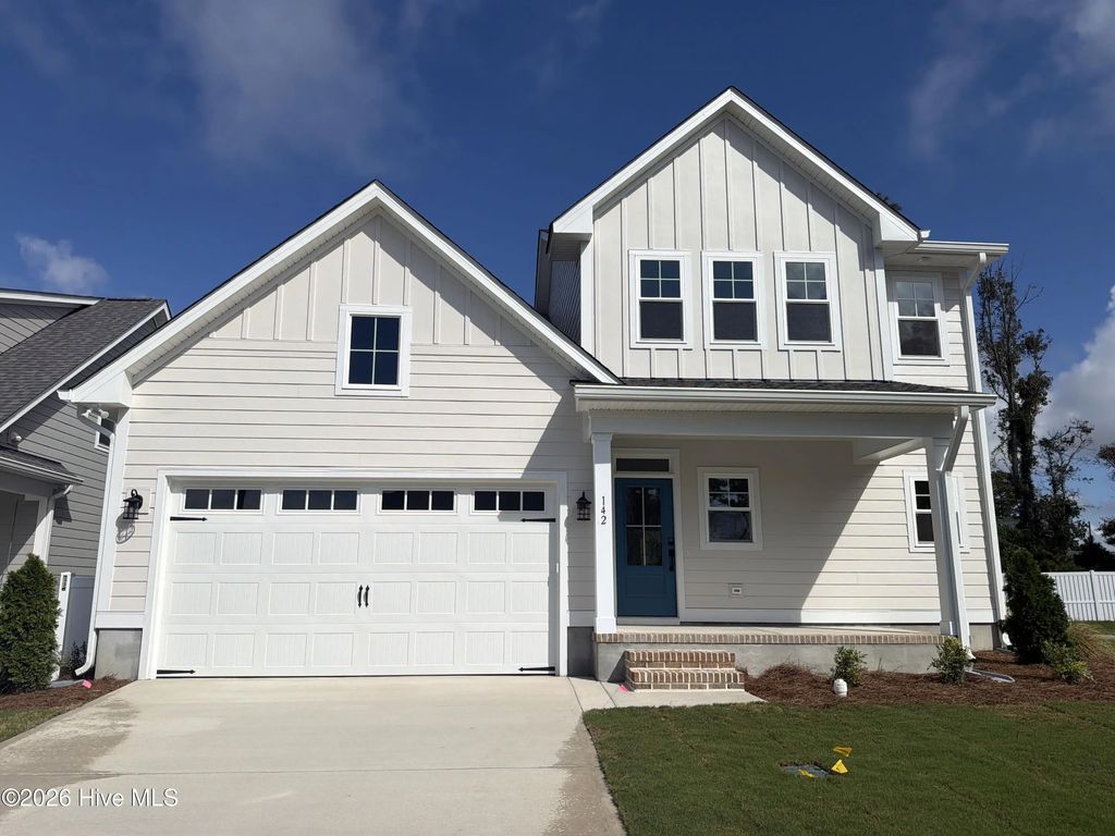142 Pine View Boulevard, Beaufort