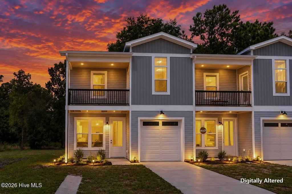 1032 Xian Way, Northwest