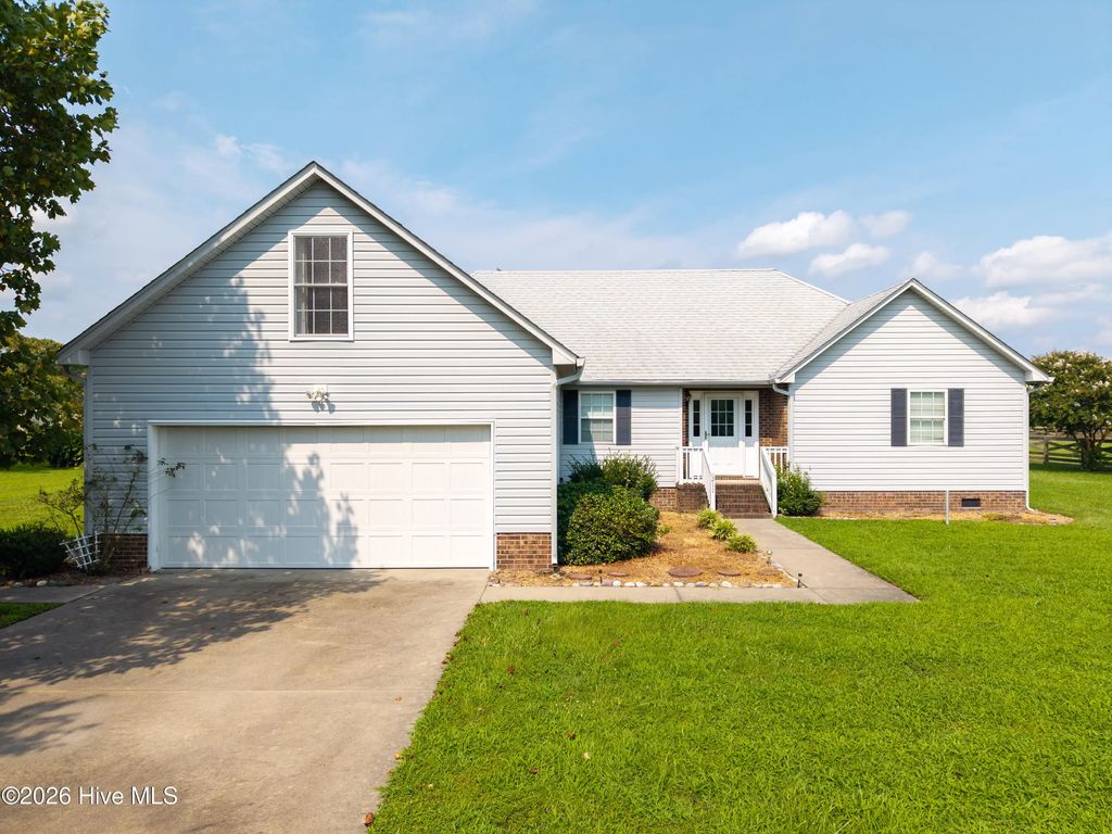 211 Smith Drive, Camden