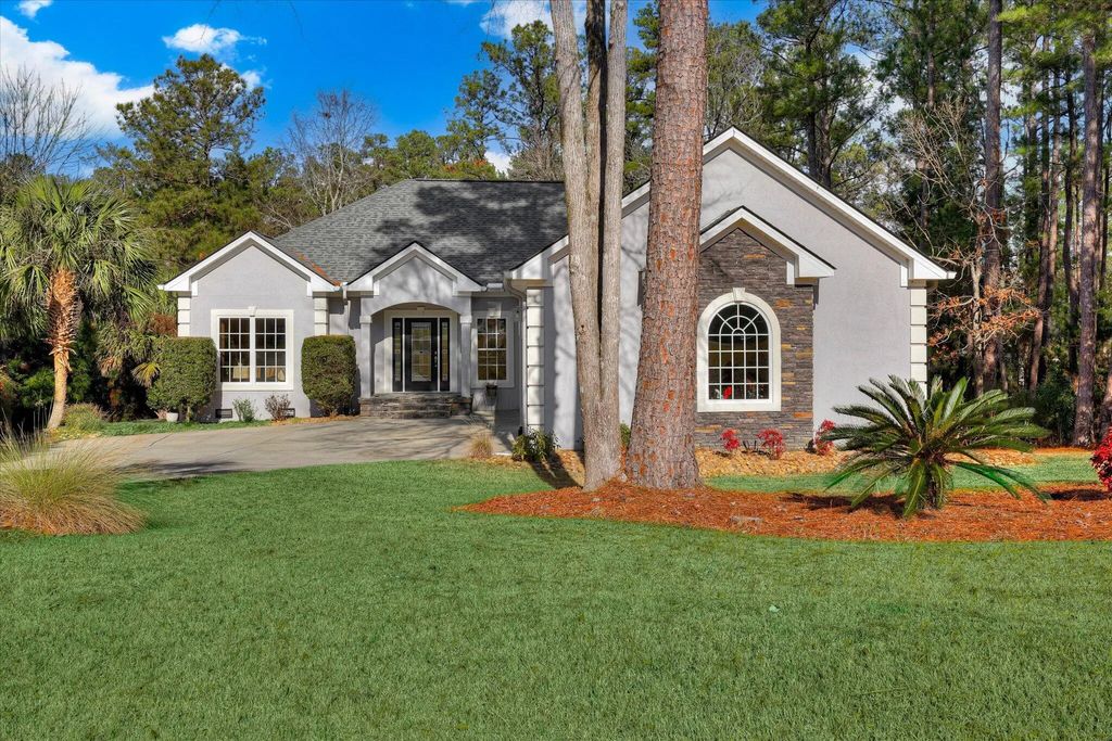 205 Pirates Cove, McCormick