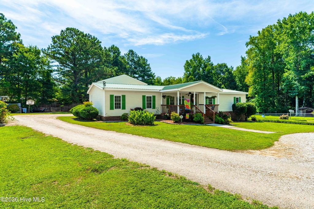 111 Cockrell Avenue, Kenly