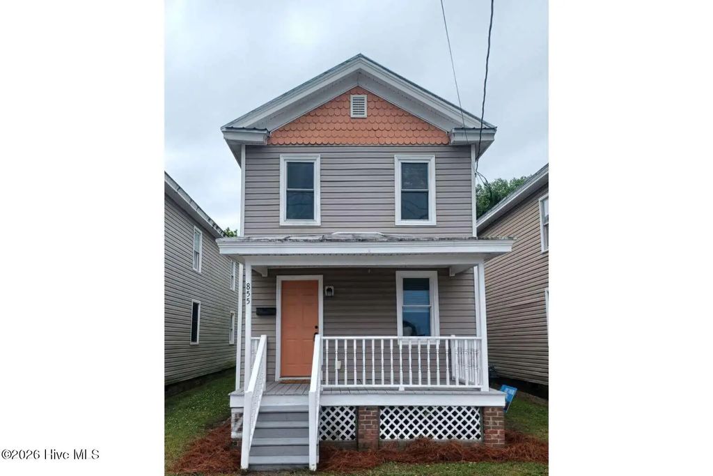 855 Pasteur Street, New Bern