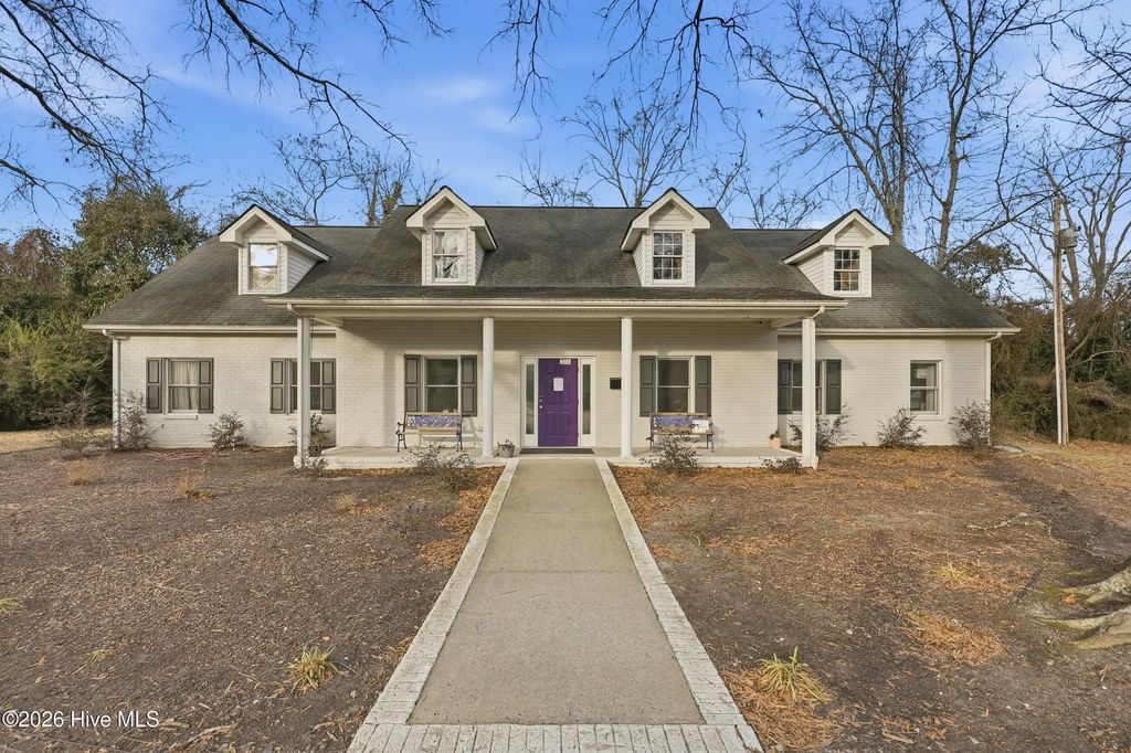 312 W Queen Street, Edenton
