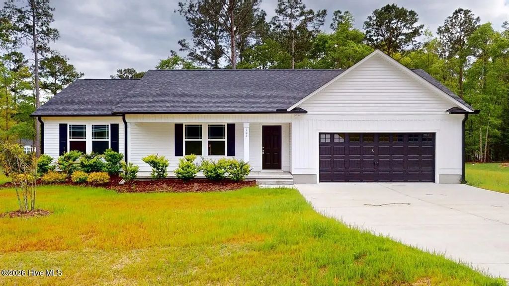 102 Red Maple Place, Goldsboro