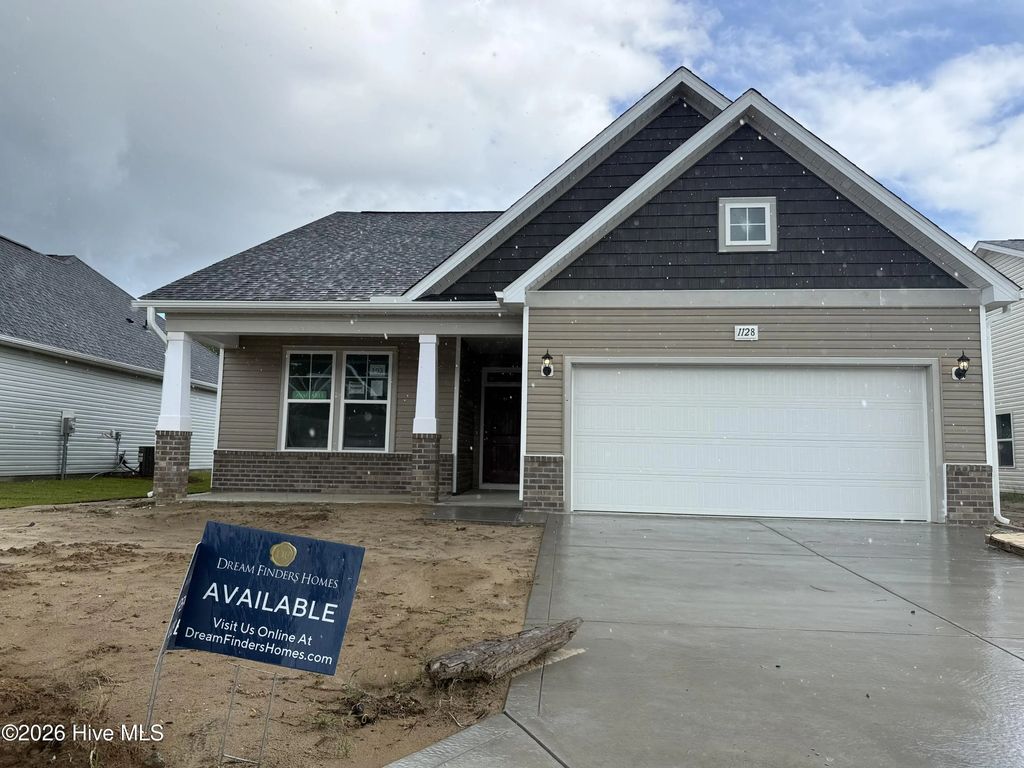1128 Forest Bend Drive Nw, Ash