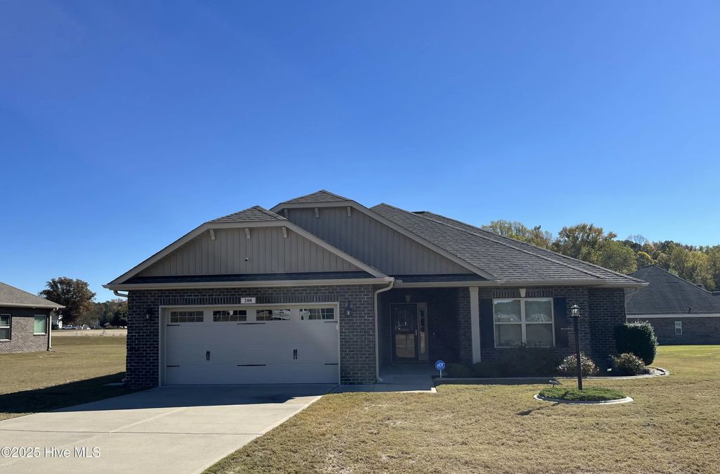 208 S Merganser Drive, Pikeville