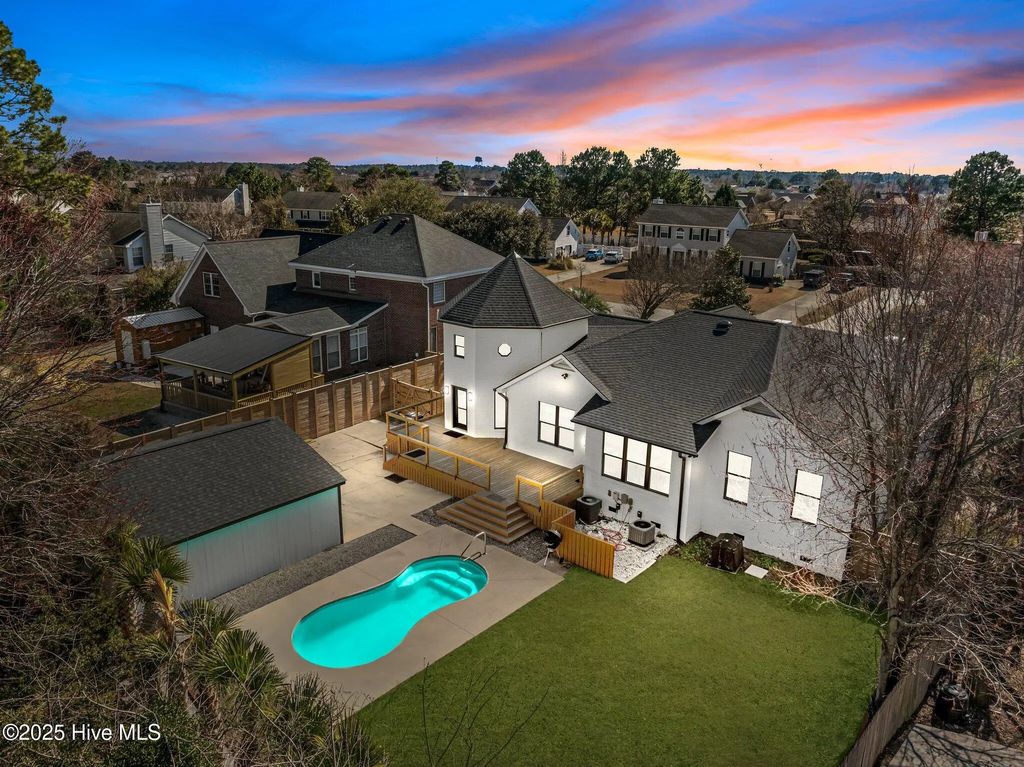 1224 Williamsburg Court, Wilmington