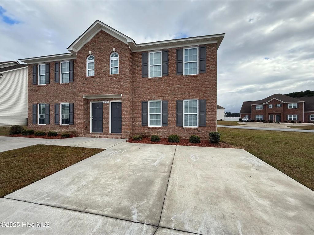 3953 Sedona Drive B, Winterville