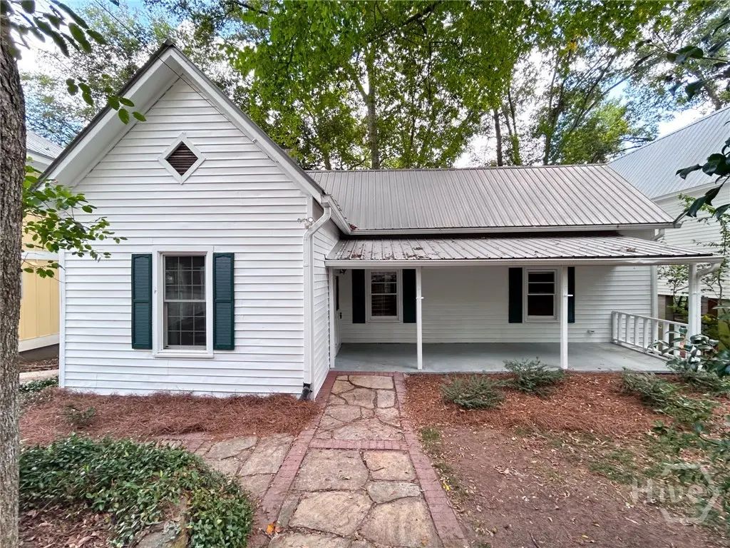 546 Pulaski Street, Athens
