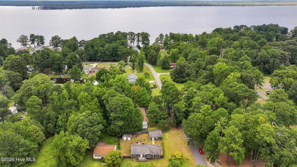 118 Huron Trail, Edenton