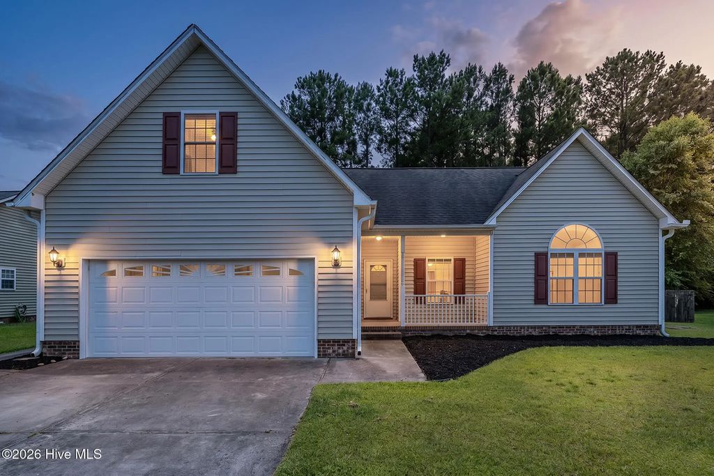 111 Croatan Woods Drive, New Bern