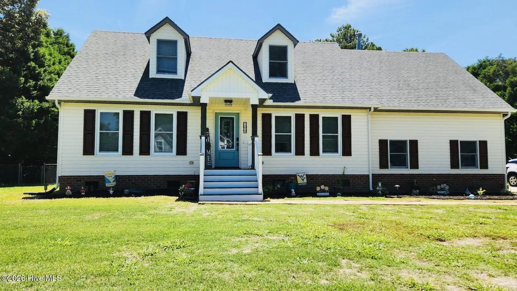 100 E Robin Court, South Mills