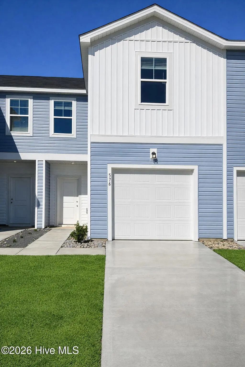 603 Sandy Hollow Drive, Jacksonville