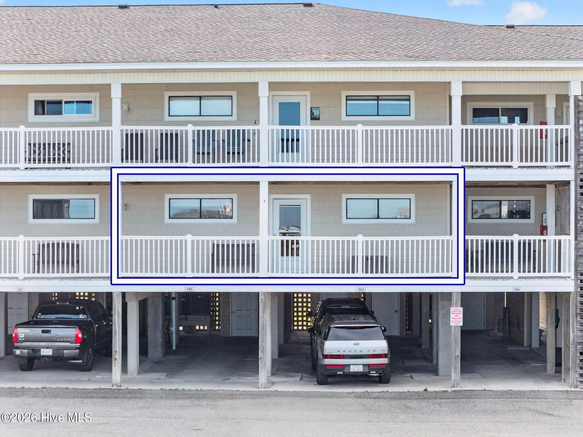 122 Se 58th Street Apt 105, Oak Island