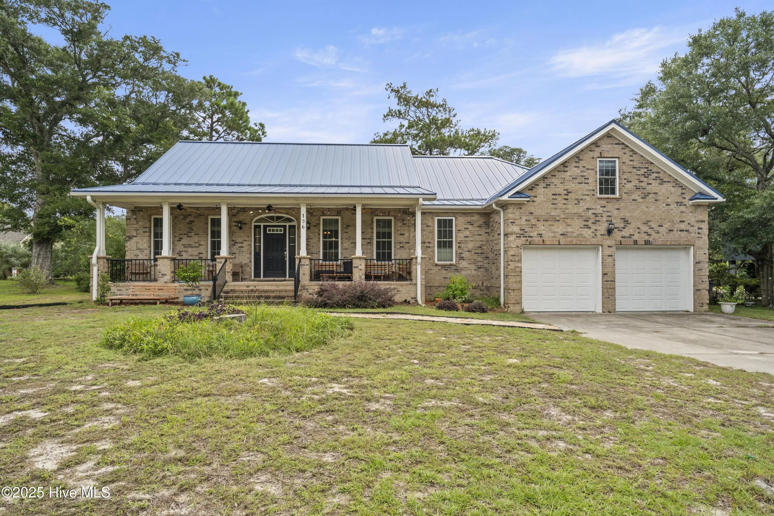 106 Se 1st Street, Oak Island