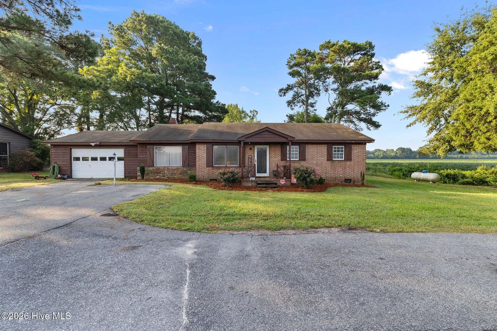 4098 Us Highway 13 N, Goldsboro