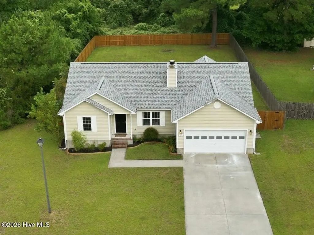 123 Lawndale Lane, Sneads Ferry