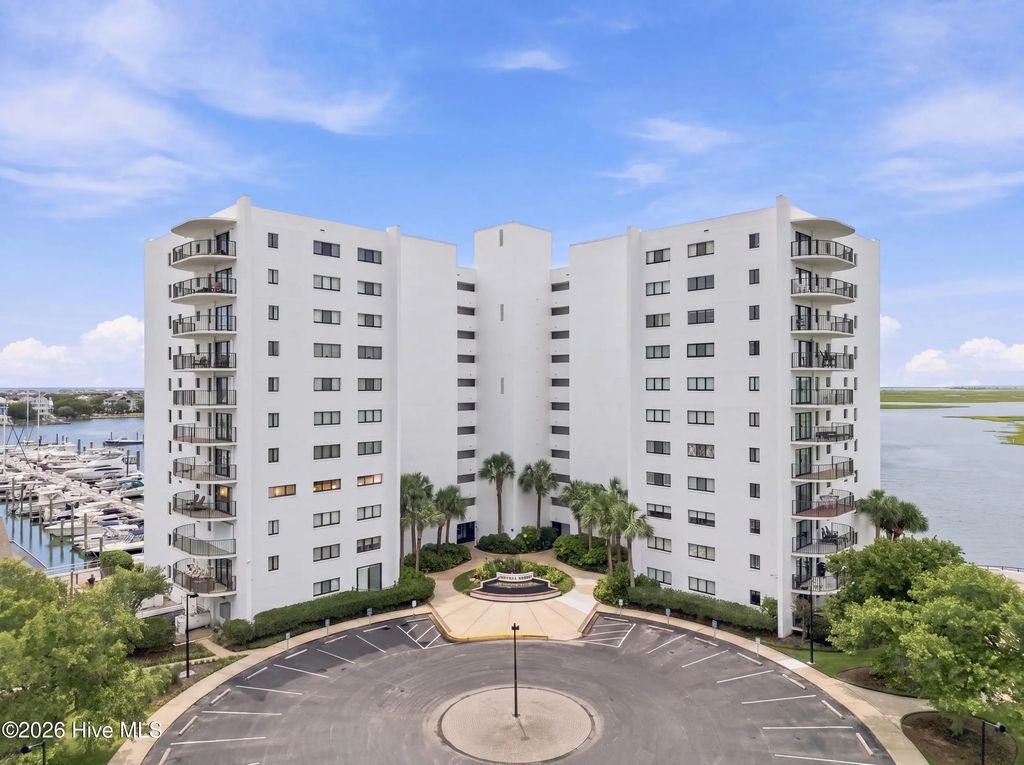 322 Causeway Drive Ste 401, Wrightsville Beach