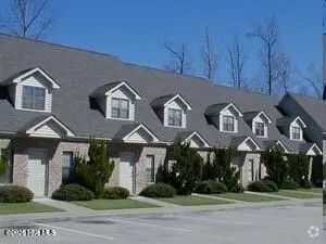 905 Allen Road D3, Greenville