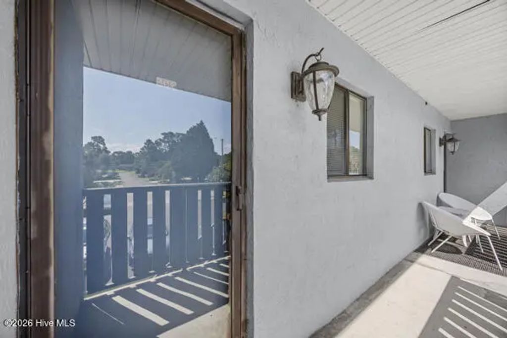 4459 Holly Tree Road, Wilmington