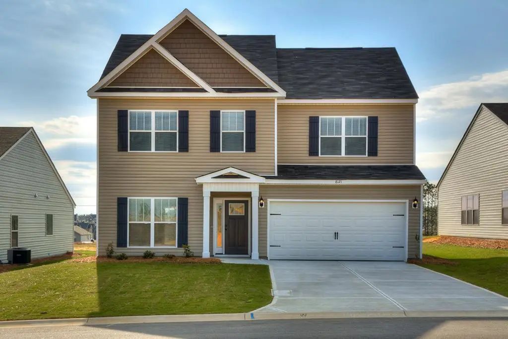 384 Mill Stone Lane, Edgefield