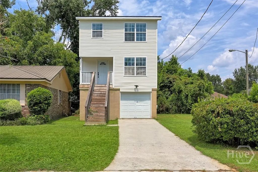 2014 Cowan Avenue, Savannah