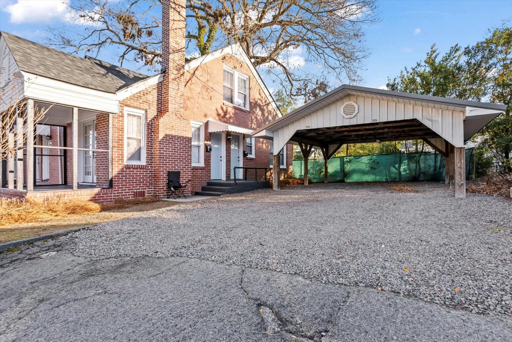 1904 Central Avenue, 