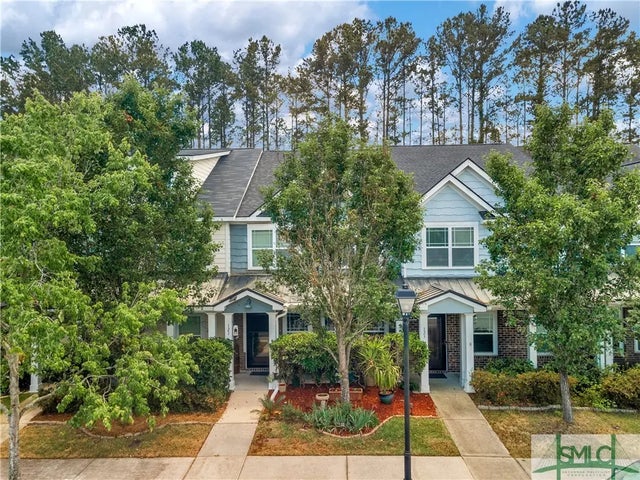 121 Moonlight Trail, 