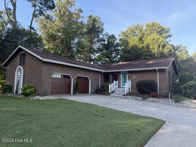 1217 Little River Drive, Elizabeth City