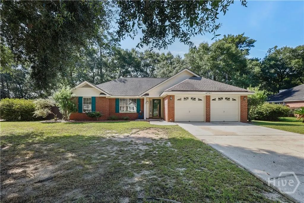 135 Hawthorne Drive, Guyton