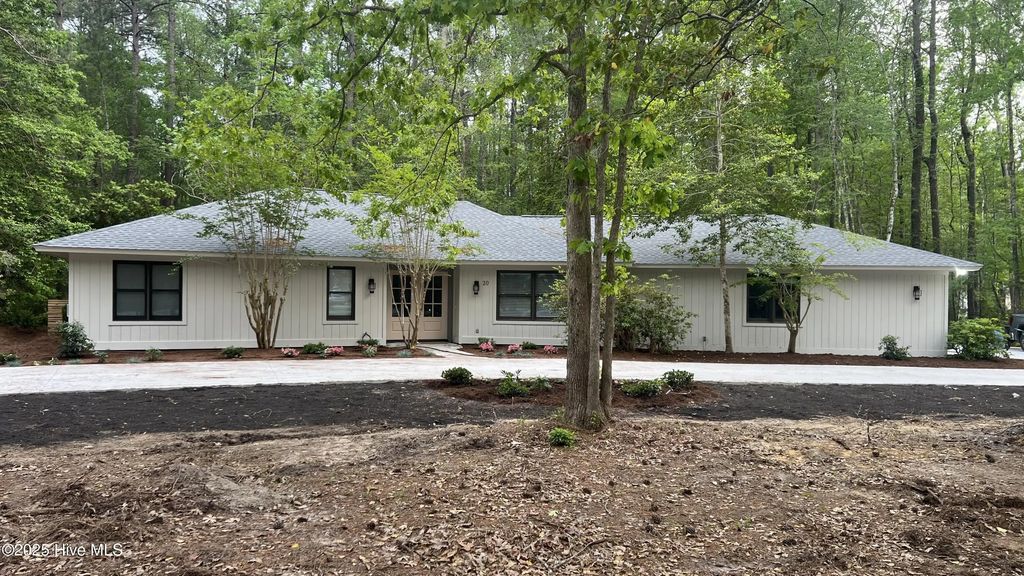 20 Sunfield Drive, Calabash