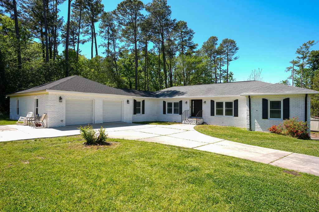 3215 Skinner Mill Road, Richmond