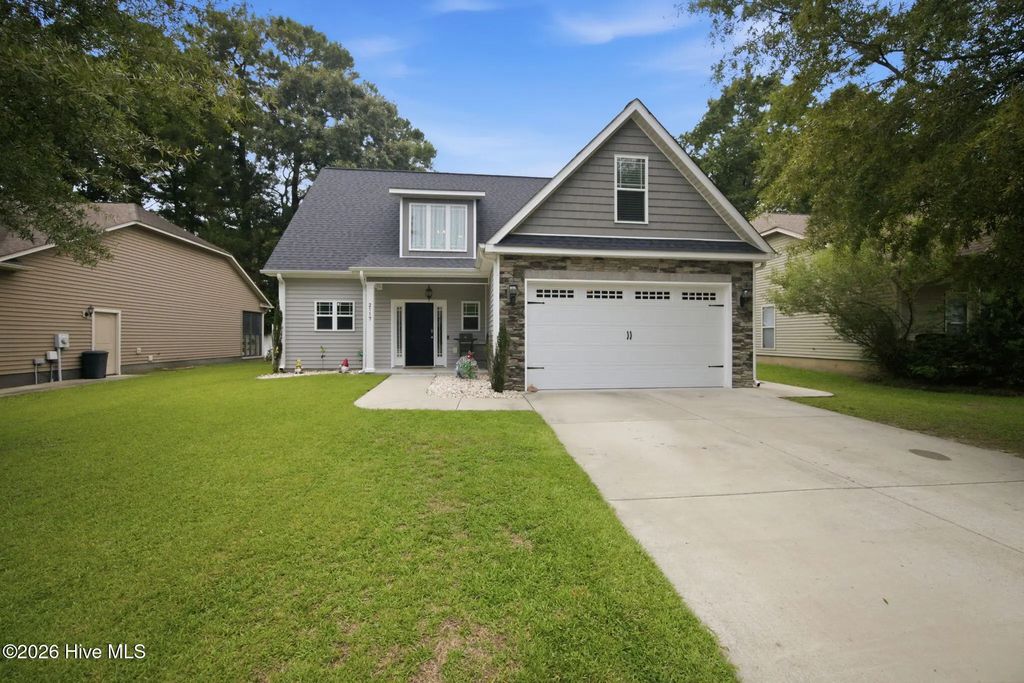 2117 Tulls Cove Road, Winterville