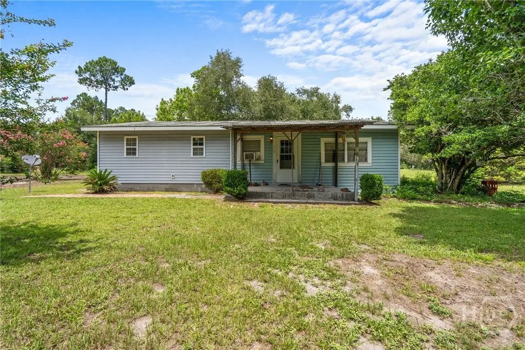 717 Noel C Conaway Road, Guyton