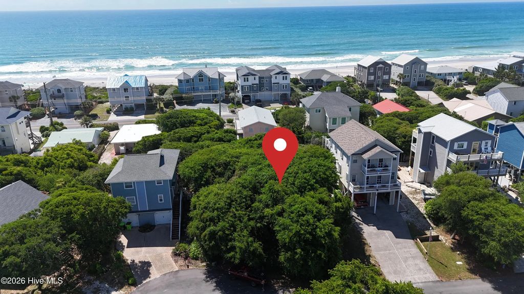 65 E Ridge, Surf City
