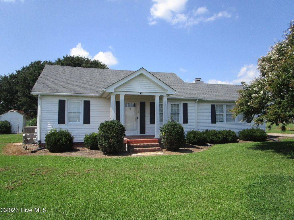 849 Body Road, Elizabeth City